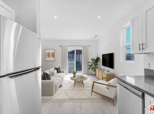 1227 N Berendo St #401, Los Angeles, CA 90029