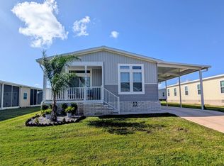 34870 Minnow Ln, Zephyrhills, FL 33541