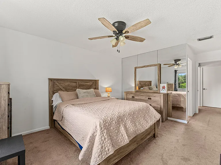 866 SW 9th Ave #201 — Photo 11
