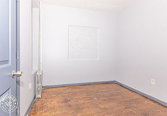 3rd image of 477 Chauncey St #9D