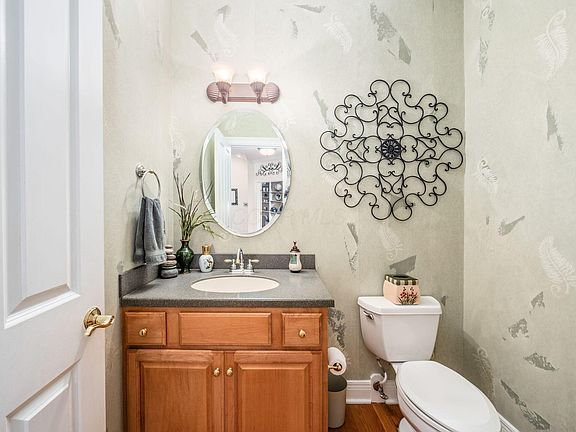 5th image of 8171 Campden Lakes Blvd