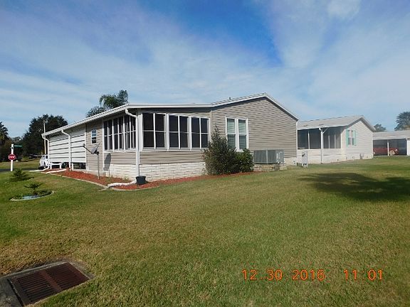 3rd image of 8108 W Coconut Palm Dr