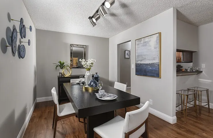 Model Unit Dining Area