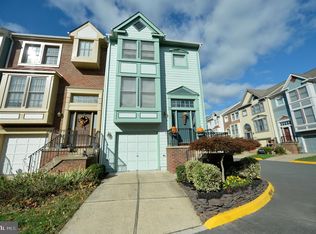 102 Meherrin Ter SW, Leesburg, VA 20175