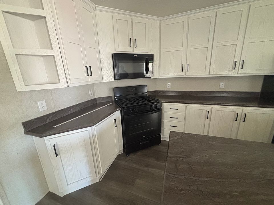 2nd image of 5075 Marine Dr #A060