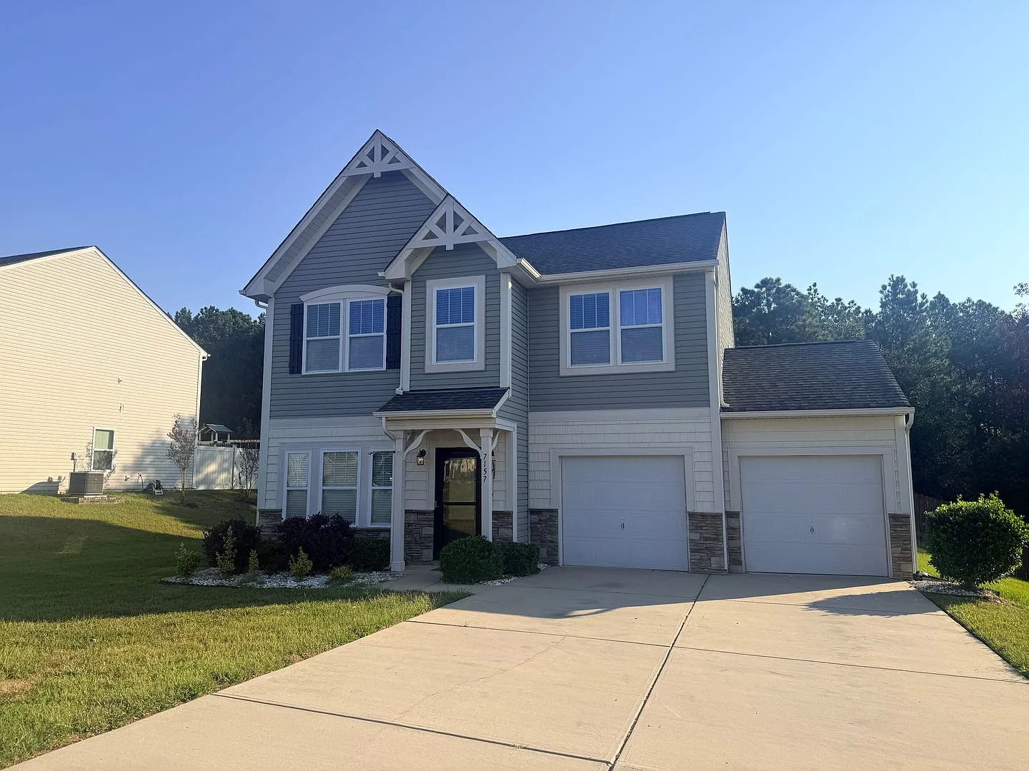 Beautiful Home In Clover — Photo 2