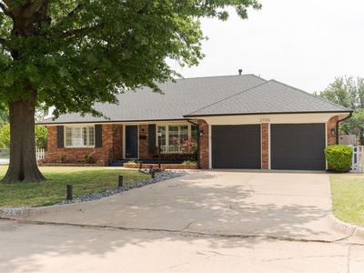 2700 Abbey Rd, The Village, OK, 73120