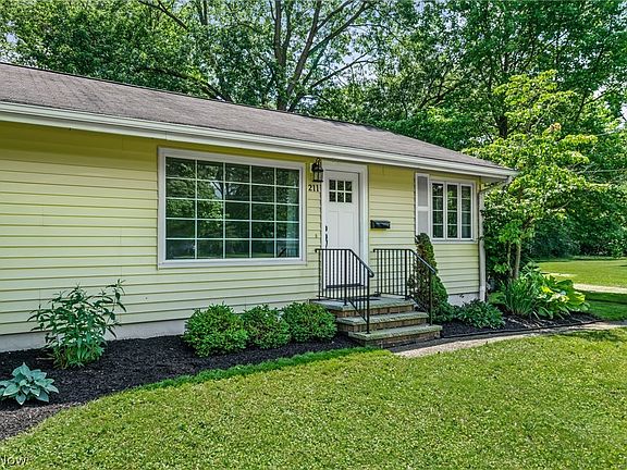 4th image of 211 Wyleswood Dr