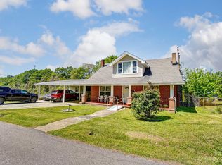 301 S Rhyne St, Dallas, NC 28034