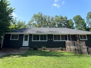 424 E Leach Ave, Des Moines, IA 50315