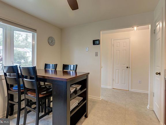 4th image of 12258 Bonmot Pl
