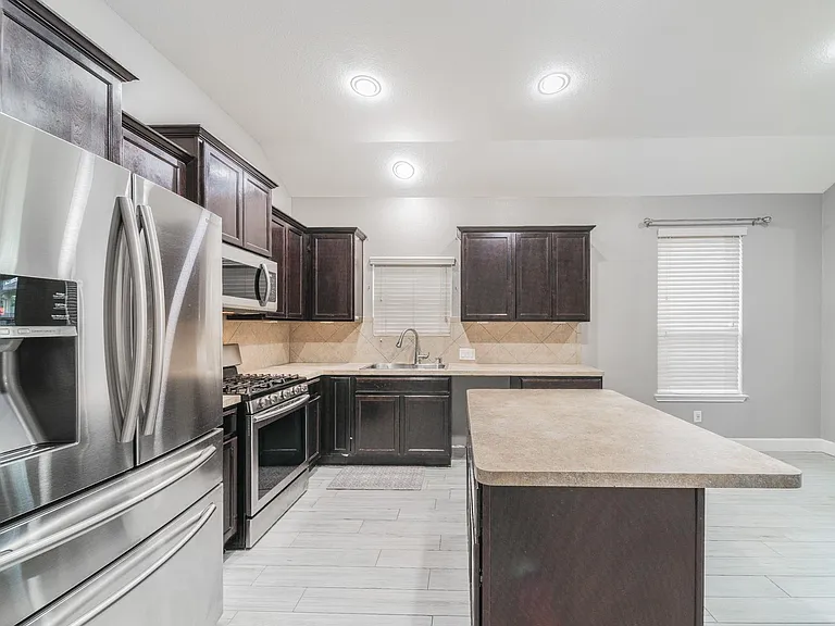 15718 Egret Field Ln — Photo 12