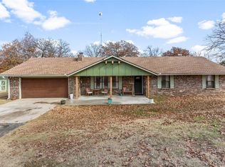 936 Hilltop Rd, Sand Springs, OK 74063