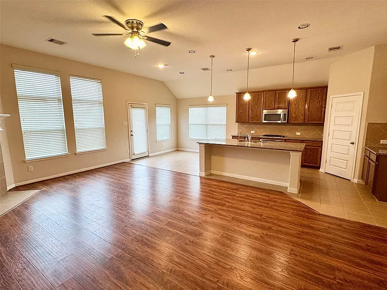 26934 Churchill Gate Ln — Photo 11