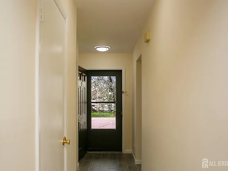 7 Cactus Ct — Photo 5