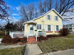 1002 N Cherry St, Princeton, IL 61356