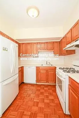 12 Prince St #2T — Photo 5