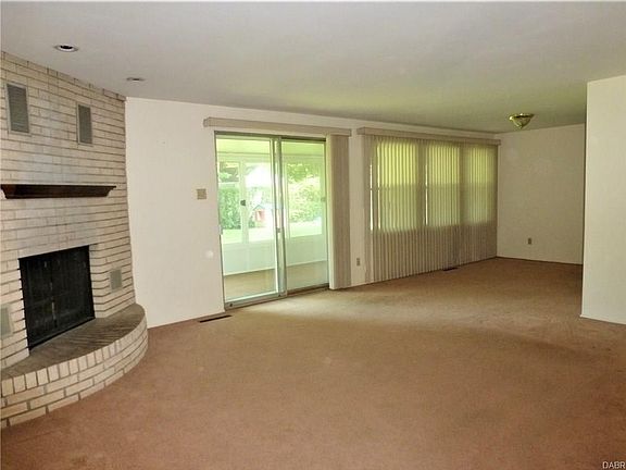 5th image of 115 Coachman Dr