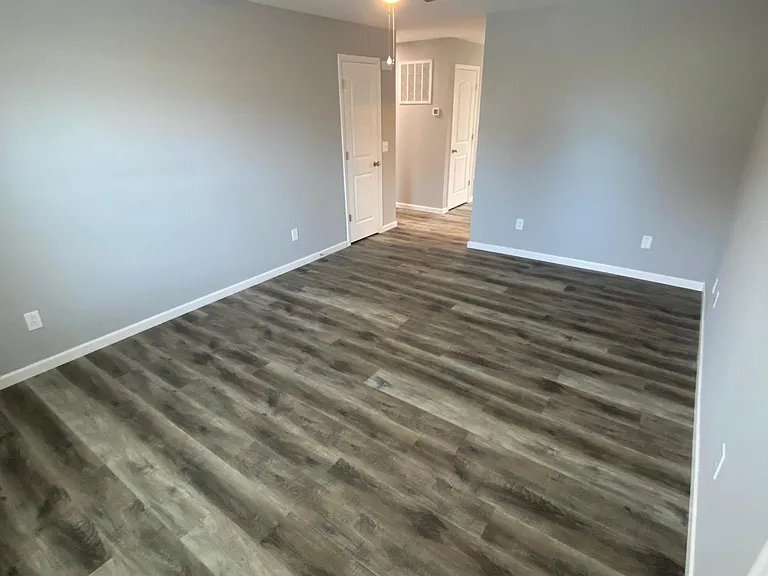 742 Ridgeview Dr — Photo 4