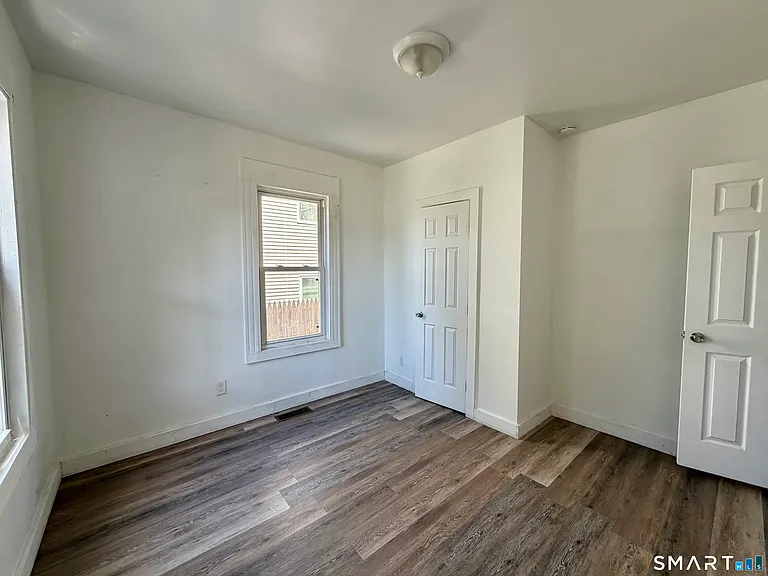 265 Bunnell St #1 — Photo 4