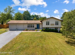 229 McFee Rd, Knoxville, TN 37934