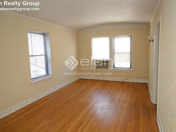2nd image of 536 W Arlington Pl APT 301