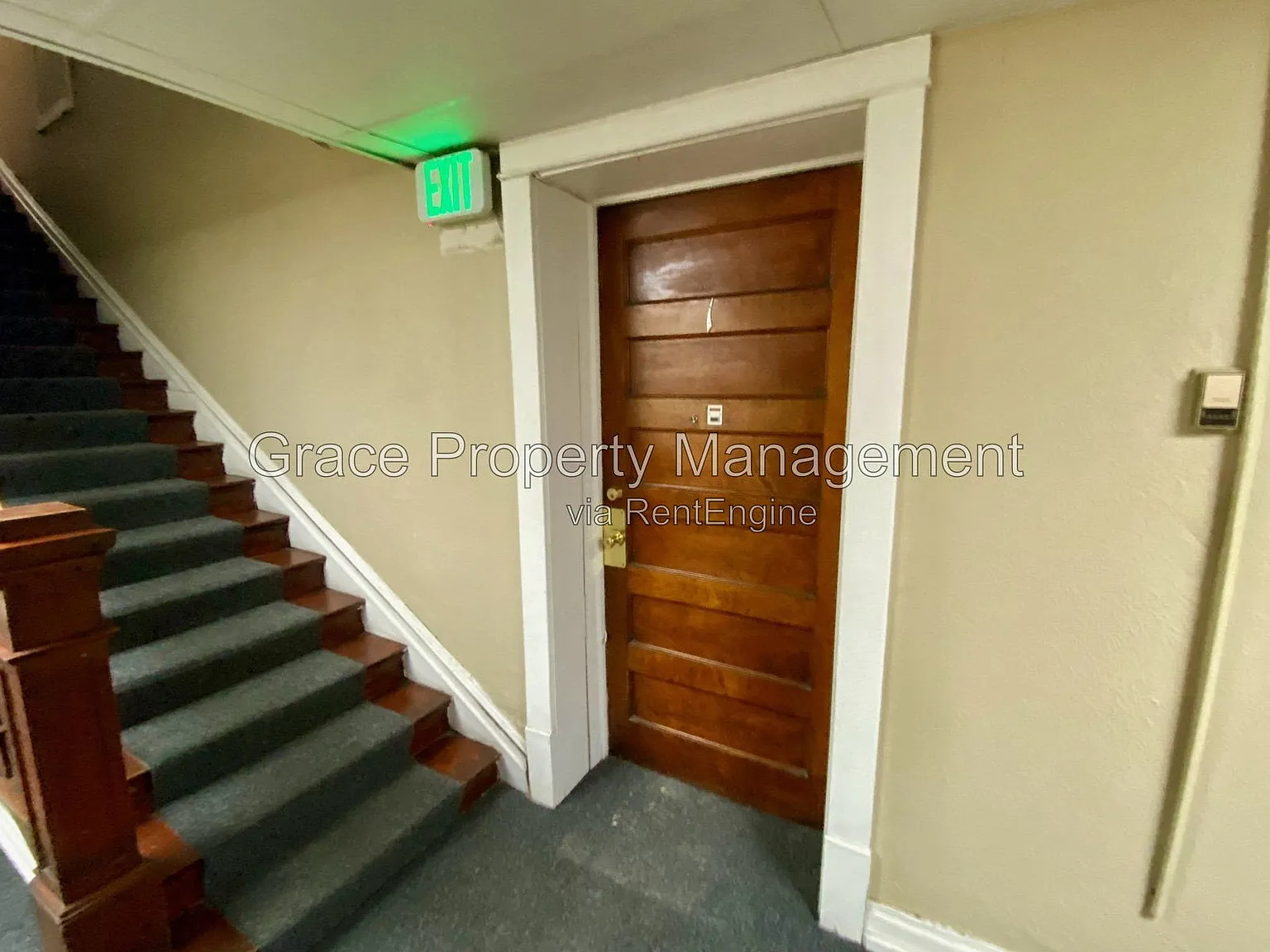 1 bed, 1.0 bath, 690 sqft, $1,295 — Photo 3