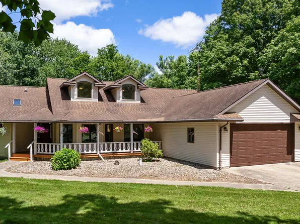 2050 Perrine Rd, Rives Junction, MI 49277