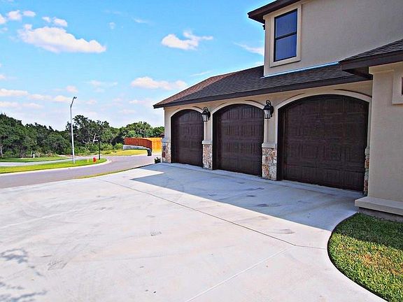 3rd image of 1520 Harvest Dr