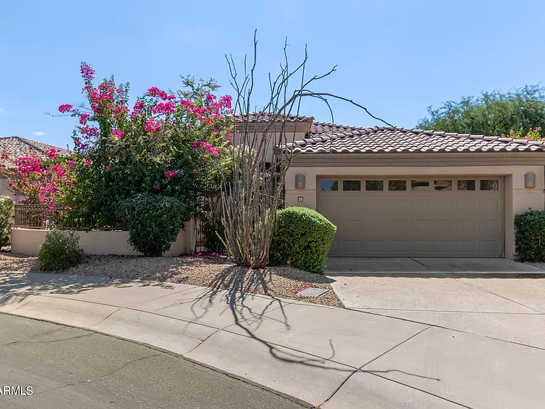 7979 E Princess Dr #15 — Photo 37