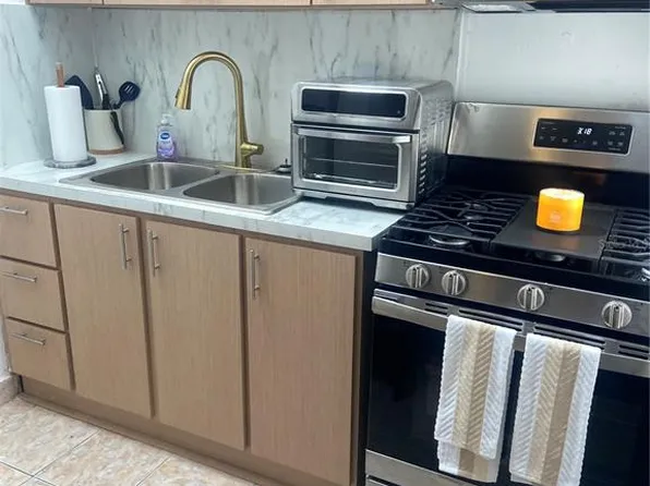102 Calle Anasco, San Juan, PR 00907