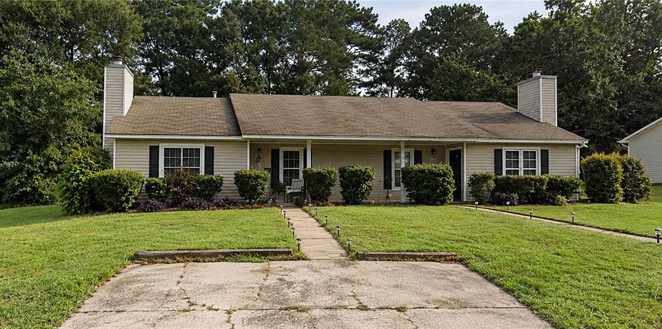 1st image of 268 Matthew Ln