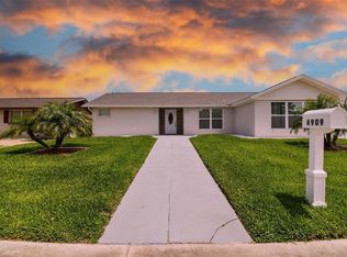 6909 Tierra Verde St, Port Richey, FL 34668