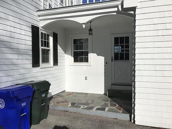 5th image of 2 Villa Ave