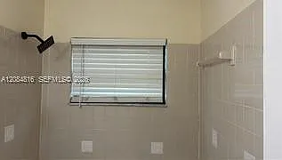 4 bed, 2.0 bath, $2,600 — Photo 4