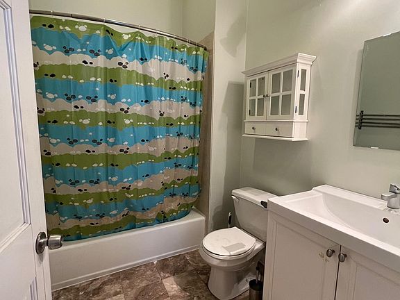 5th image of 257 Pleasant St APT 15