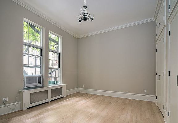5th image of 9 Gramercy Park S APT 2