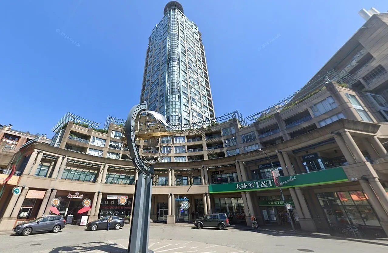 183 Keefer Pl #2304 photo 1