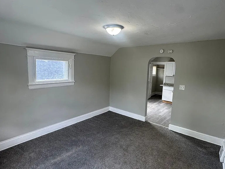 12918 Ferris Ave — Photo 7