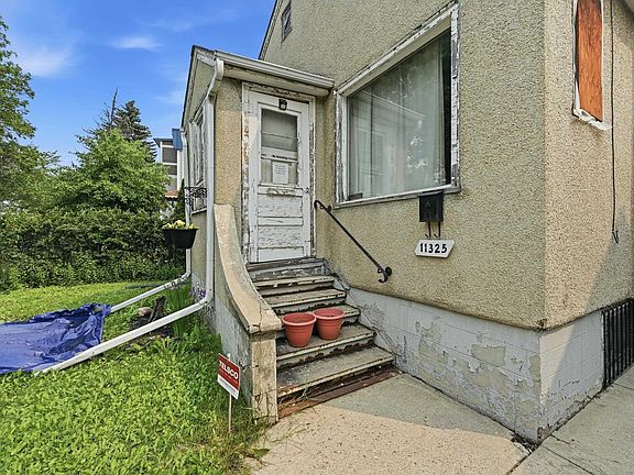 2nd image of 11325 101st St NW