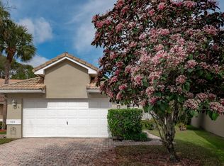 5373 Grande Palm Cir, Delray Beach, FL 33484