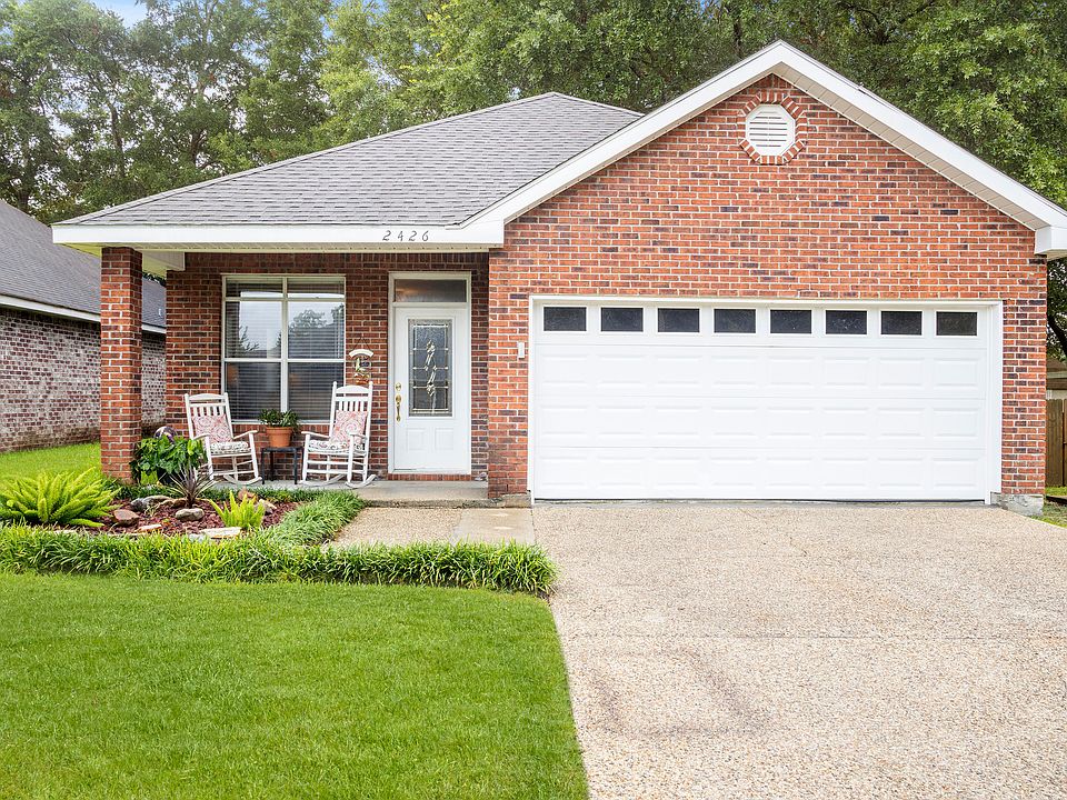 1st image of 2426 Cotton Dr