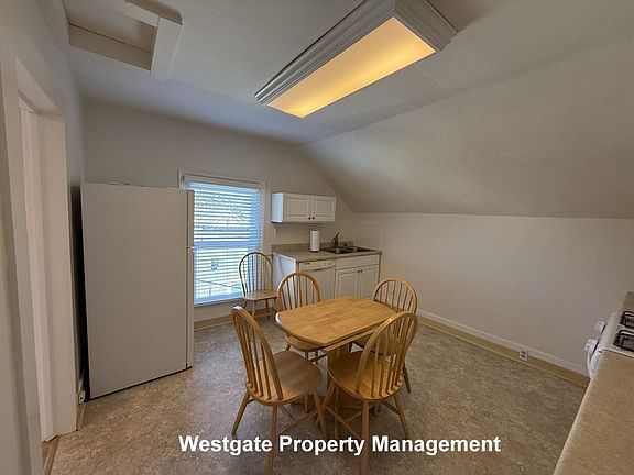 5th image of 19 Harris St APT 3