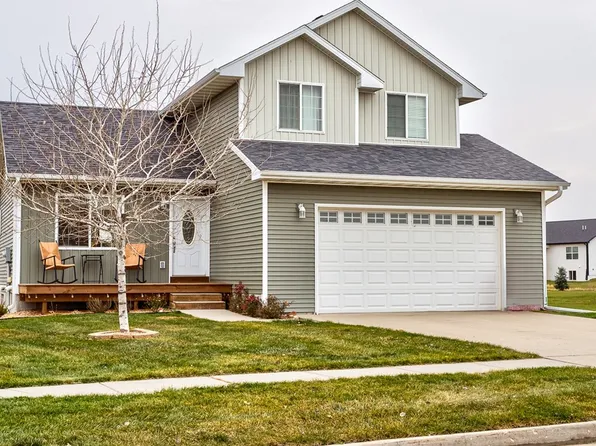 935 Trail Dr, Slater, IA 50244