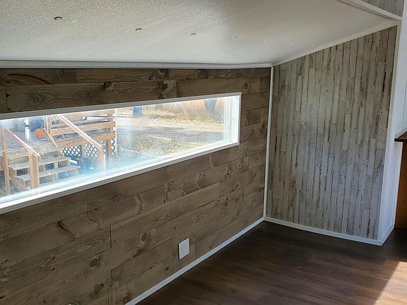 4th image of 818 Ponderosa Ln #6