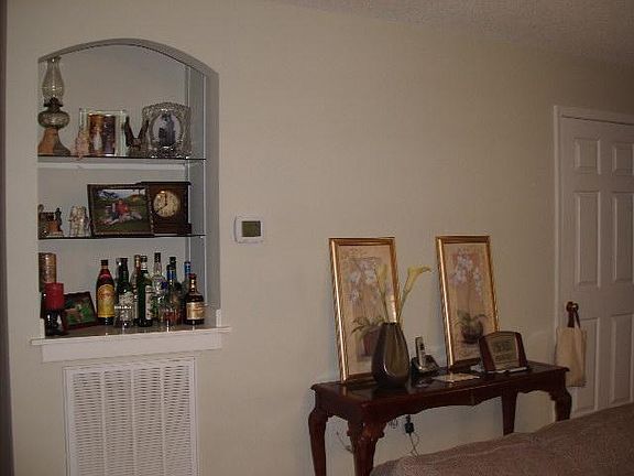 3rd image of 229 Riverrun Dr