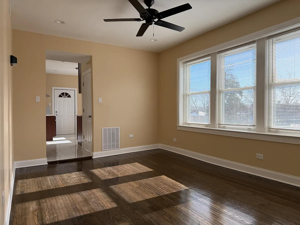 Building Photo - 8151 S Wood St #2