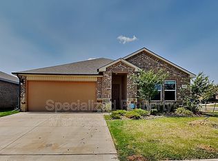 4201 Moonlight Rd, Mustang, OK 73064