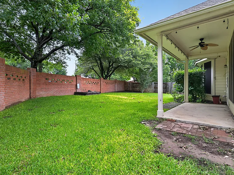 4308 Park Vista Trl — Photo 28
