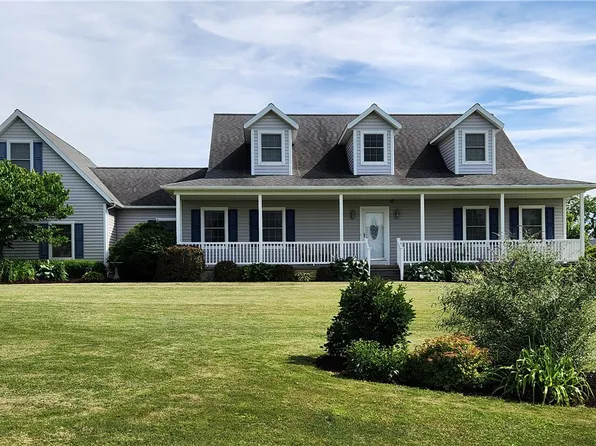 83 Murfield Dr, Ithaca, NY 14850